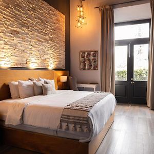 Superior King Suite